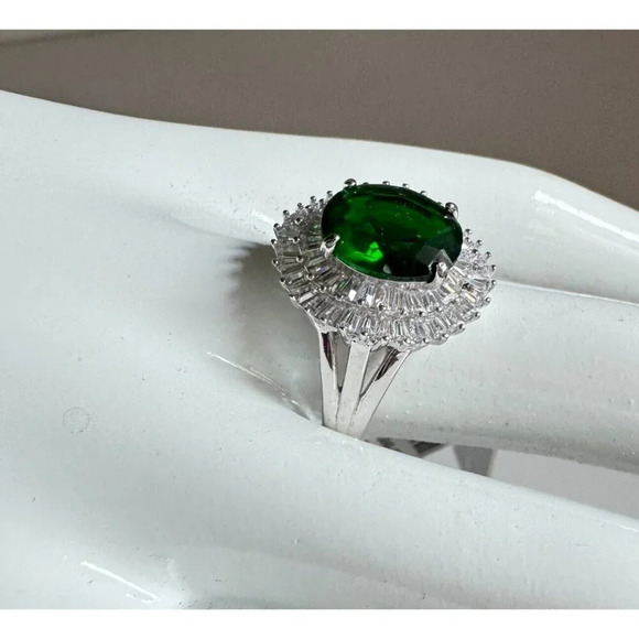 Cate D'Argent Green Stone Sterling Silver CZ Larg Coctail Ring